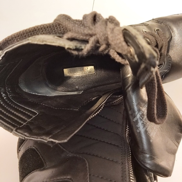 Boots Guess Size 6.5 - Picture 10 of 16